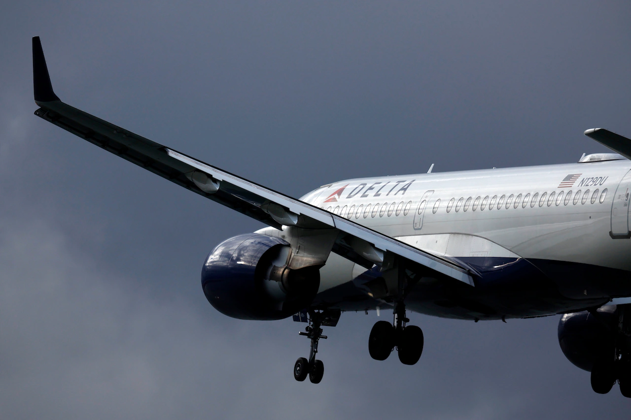 Boston's Logan Airport flights to be cut by 10% due to government shutdown