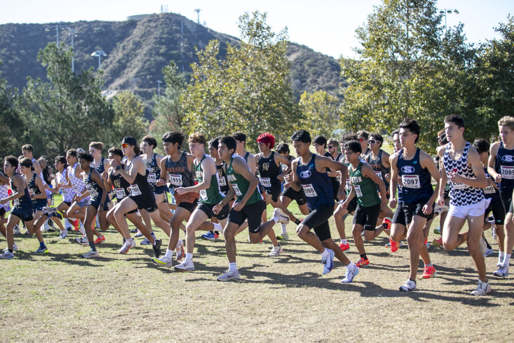 Hart boys, Saugus girls reclaim XC Foothill League titles