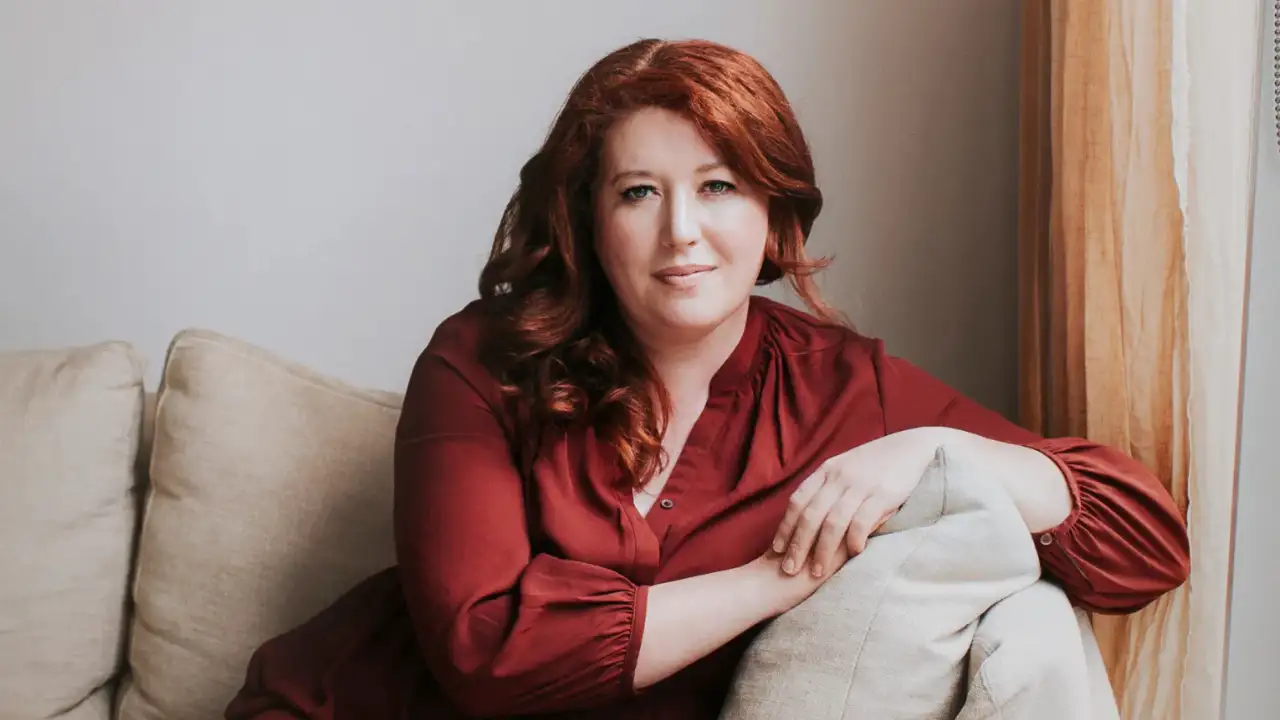 Meet the Author Whose Mysteries Are Really About the Human Heart