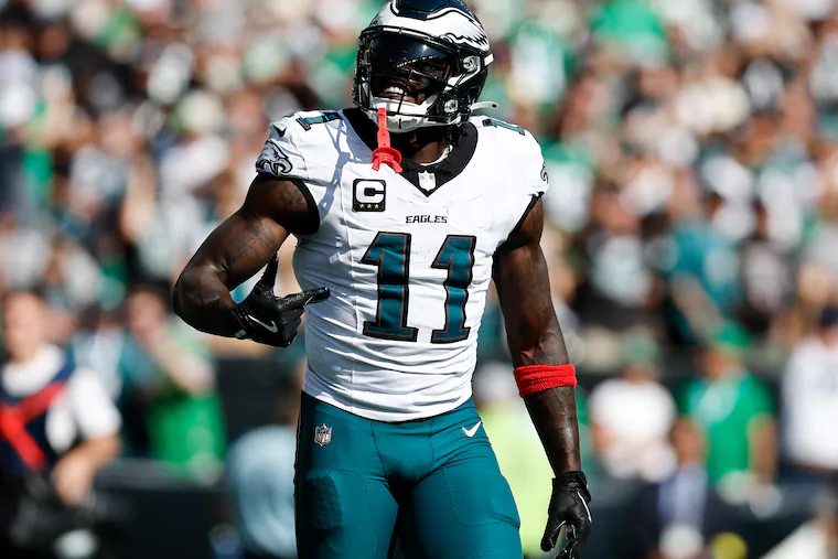 A.J. Brown calls trade talk ‘nature of the business,’ also says he’s ‘good to go’ for Packers