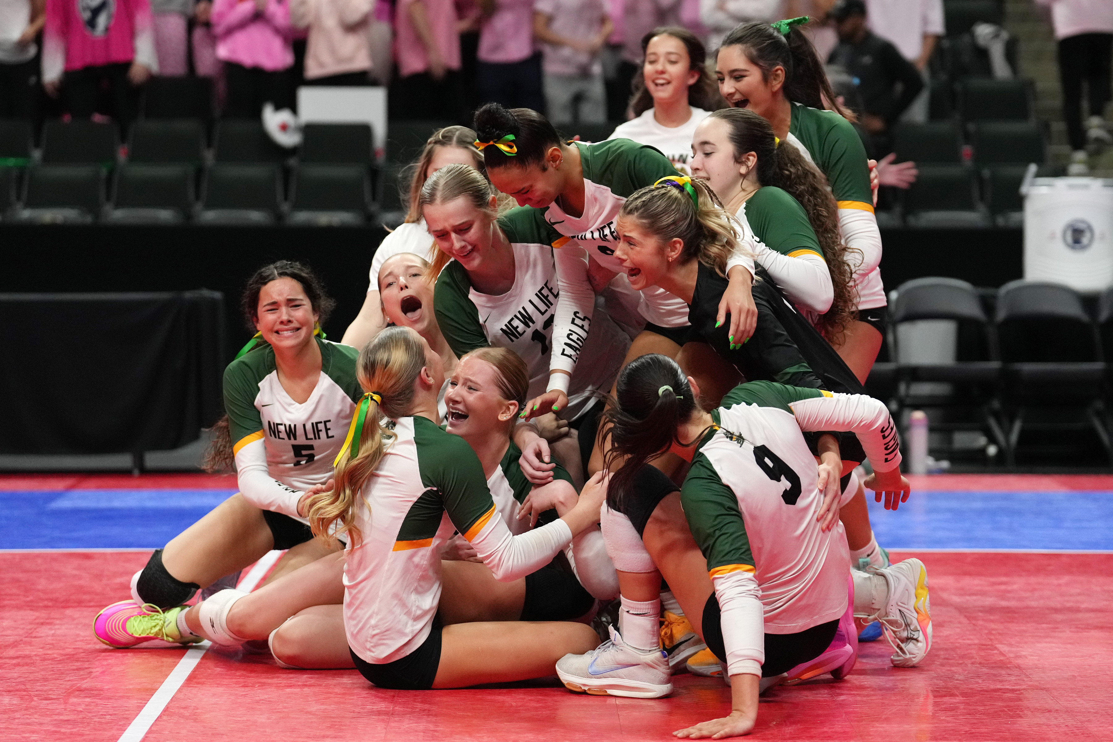 Live updates from girls volleyball state semifinals and quarterfinals at Grand Casino Arena