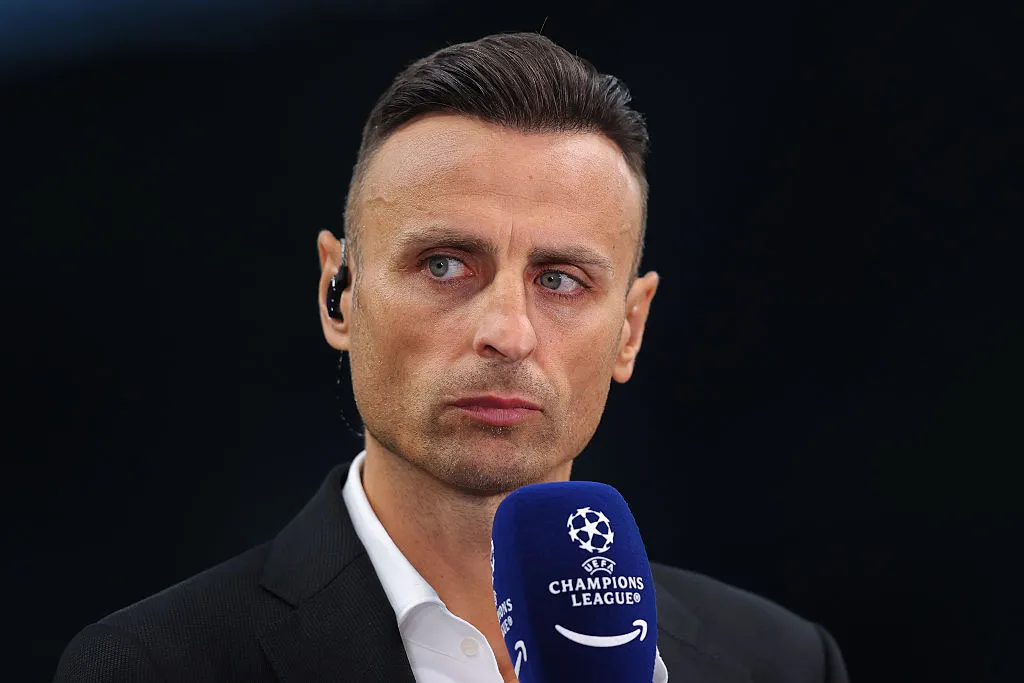 Man Utd hero Dimitar Berbatov sends Gary Neville warning over ‘tough’ Benjamin Sesko criticism