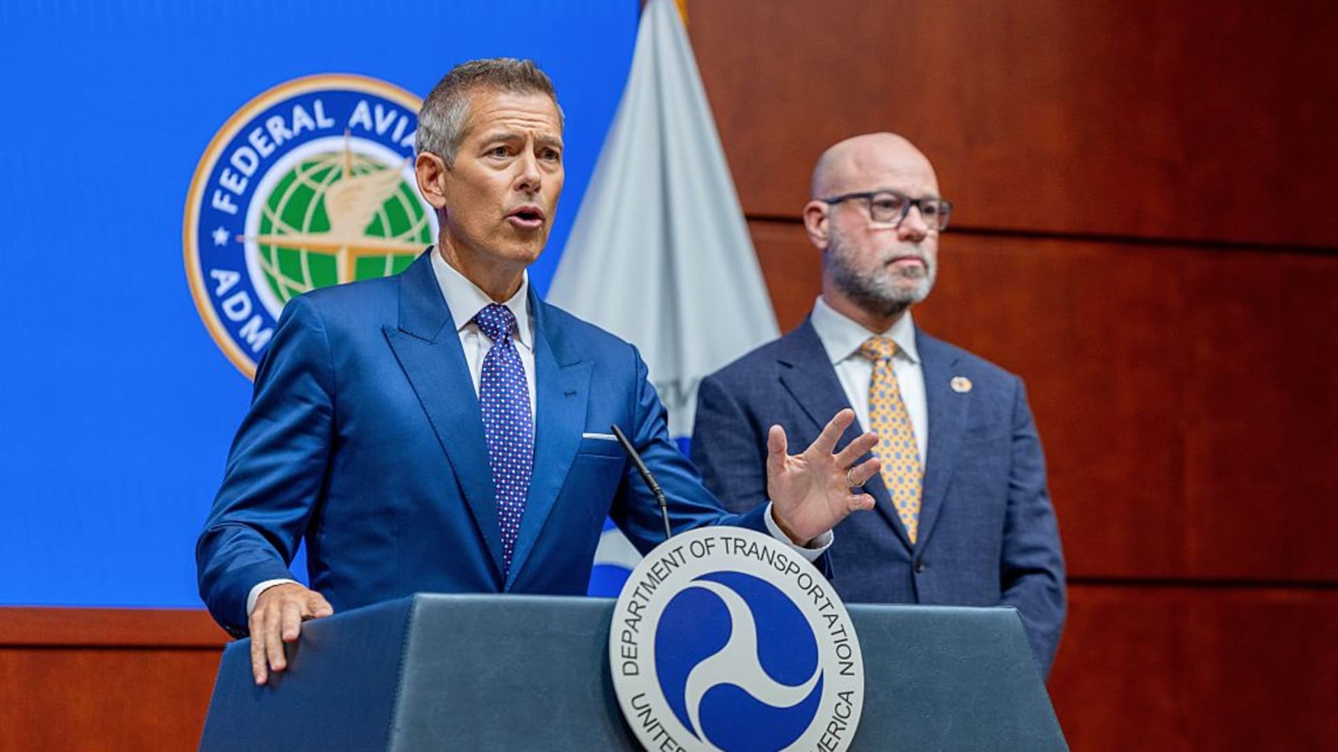 FAA flight cuts hit air freight capacity