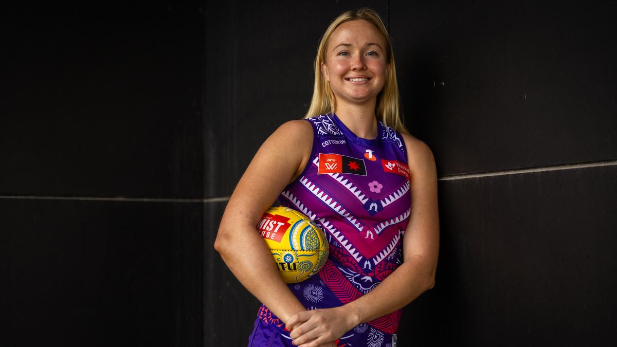 Fremantle Dockers utility Gabby Biedenweg-Webster de-listed despite playing all but one game in 2025