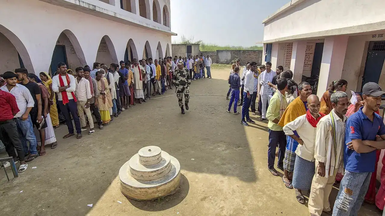 'Jobs, Education, Not Caste-Based Politics': What Matters to First-Time Voters in Bihar Election Phase 1