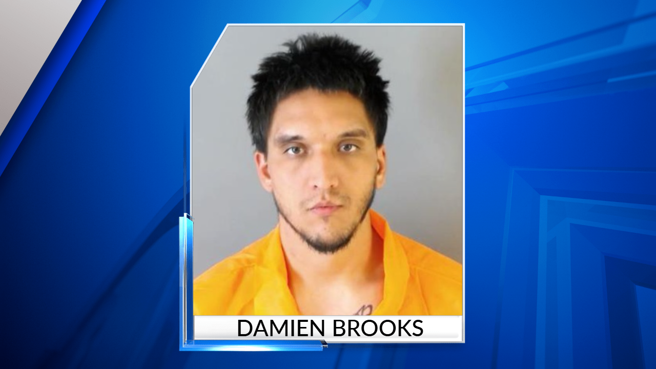 Former district attorney: Random school stabbing 'never should have happened'