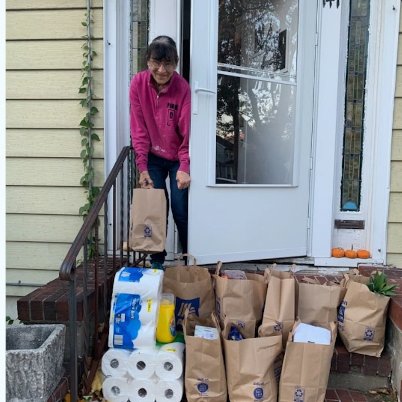 Staten Island woman’s plight touches hearts, leads to outpouring of support during SNAP crisis