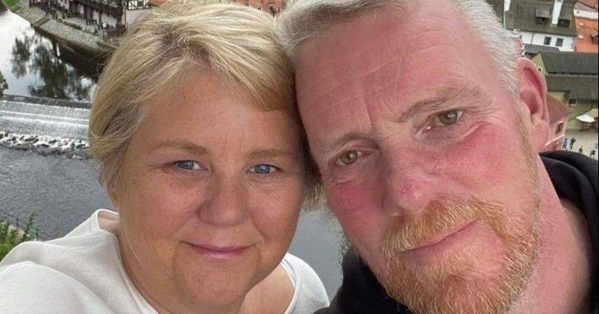 Rutherglen man 'fell in love all over again' during wife's last 22 days in hospice