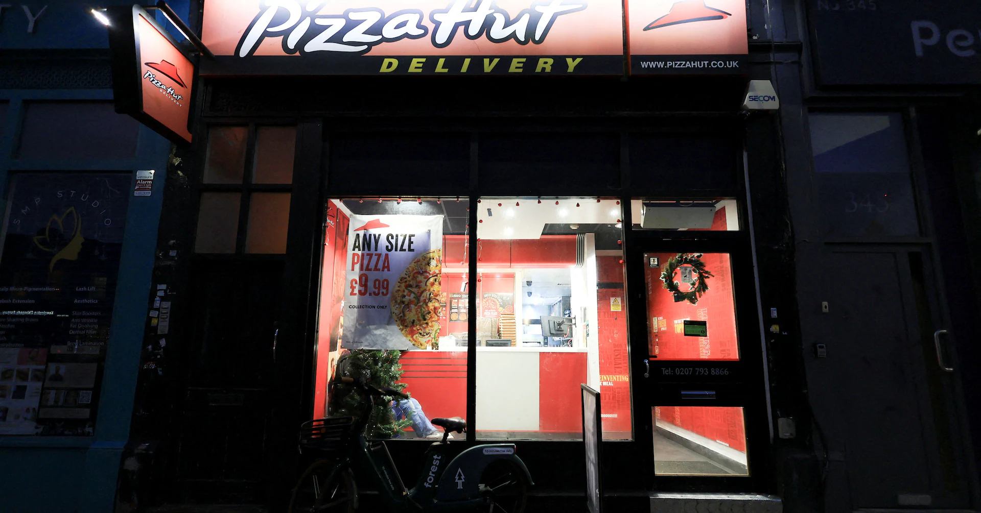 Yum Brands begins strategic review for struggling Pizza Hut chain - Reuters