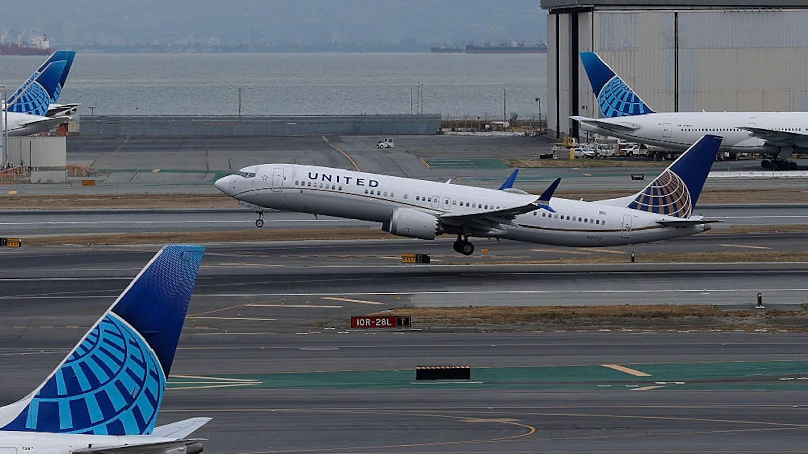 United Airlines exec on flight reductions amid shutdown, what passengers should know