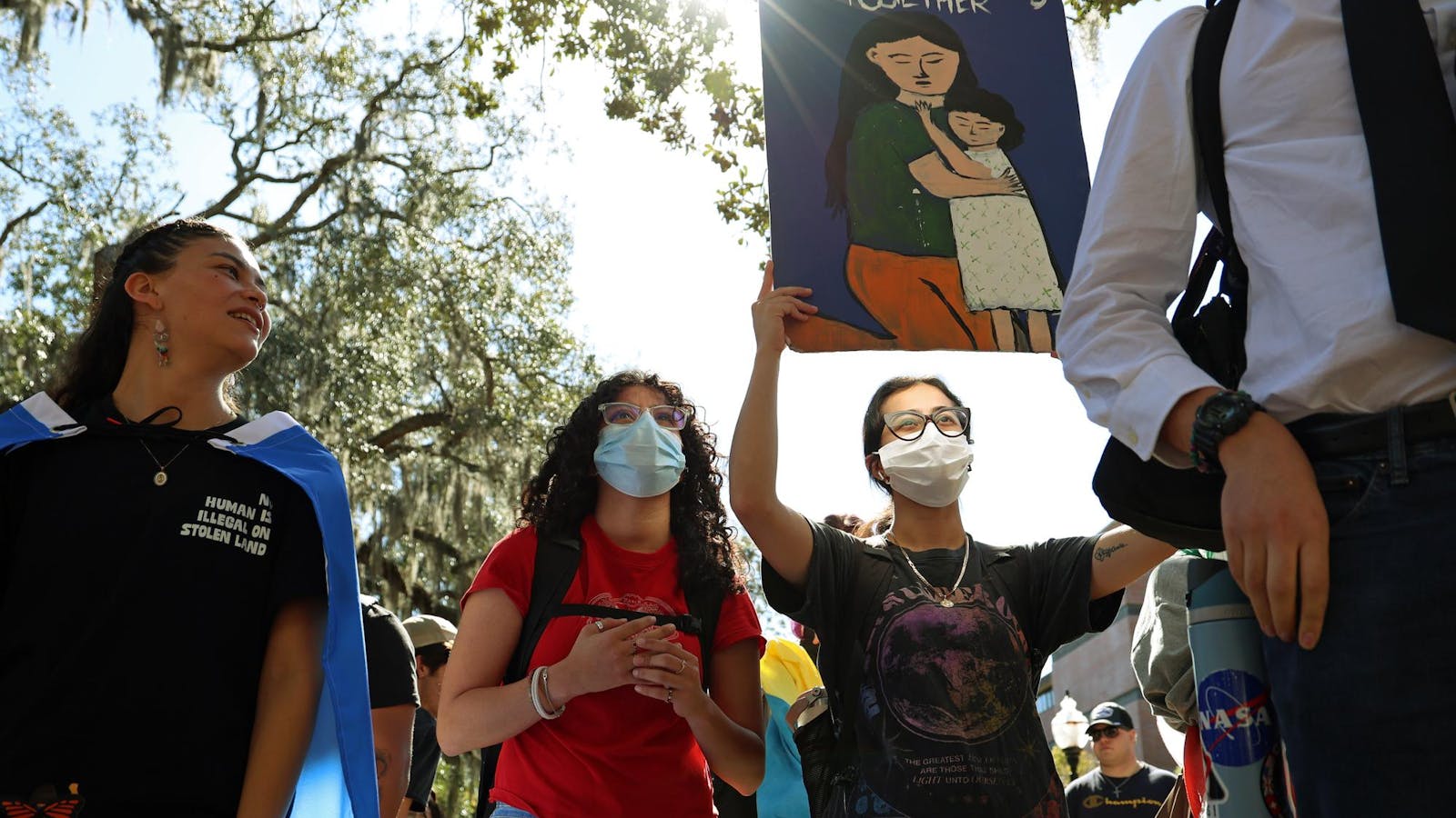Students gather in Turlington to protest ICE agreement with university police