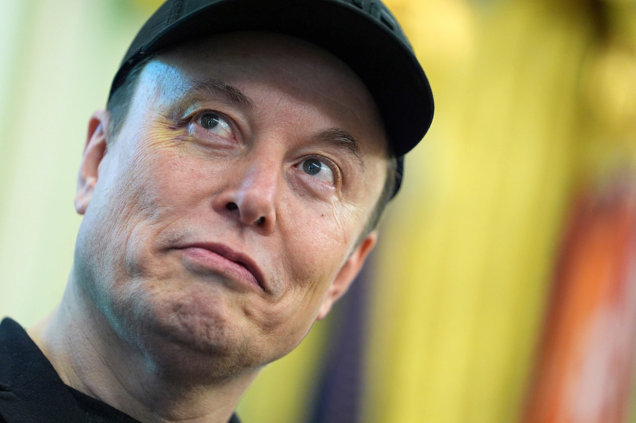 Elon Musk just became the world’s first potential trillionaire
