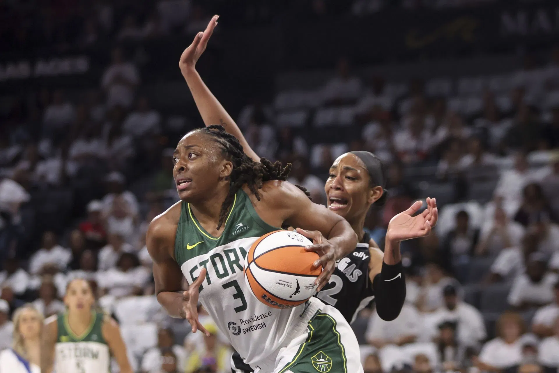 That’s a signal, lockout coming - Fans Go Wild as WNBA's Rival League Stuns with $2 Million Contracts and Ownership Stakes to Lure Stars