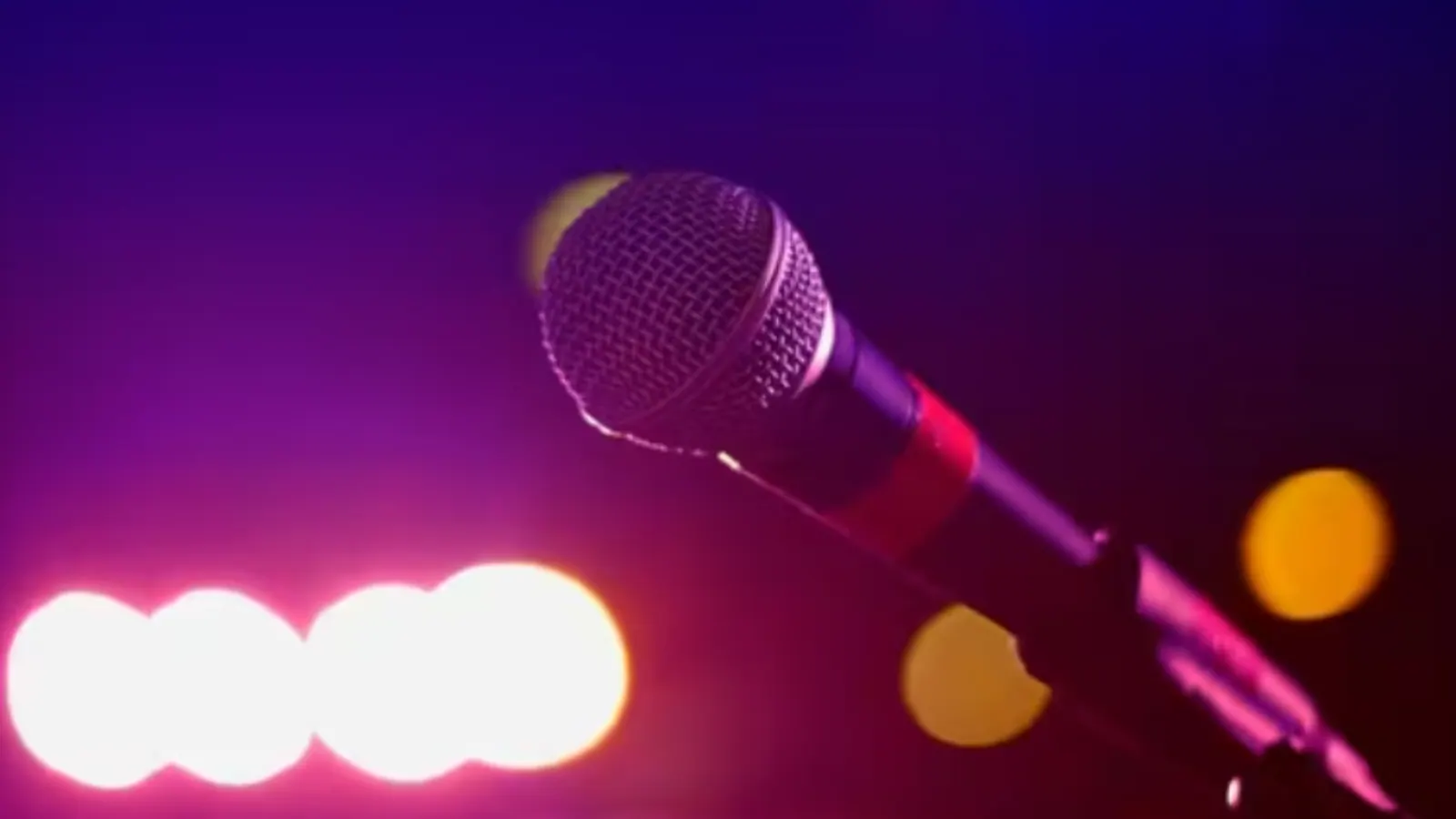 Grammy Museum To Hold Special Selena Quintanilla Exhibit; Deets Inside