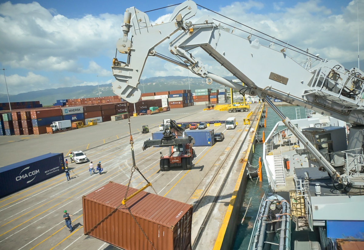 Jamaica Receives Large Shipment of Relief Supplies