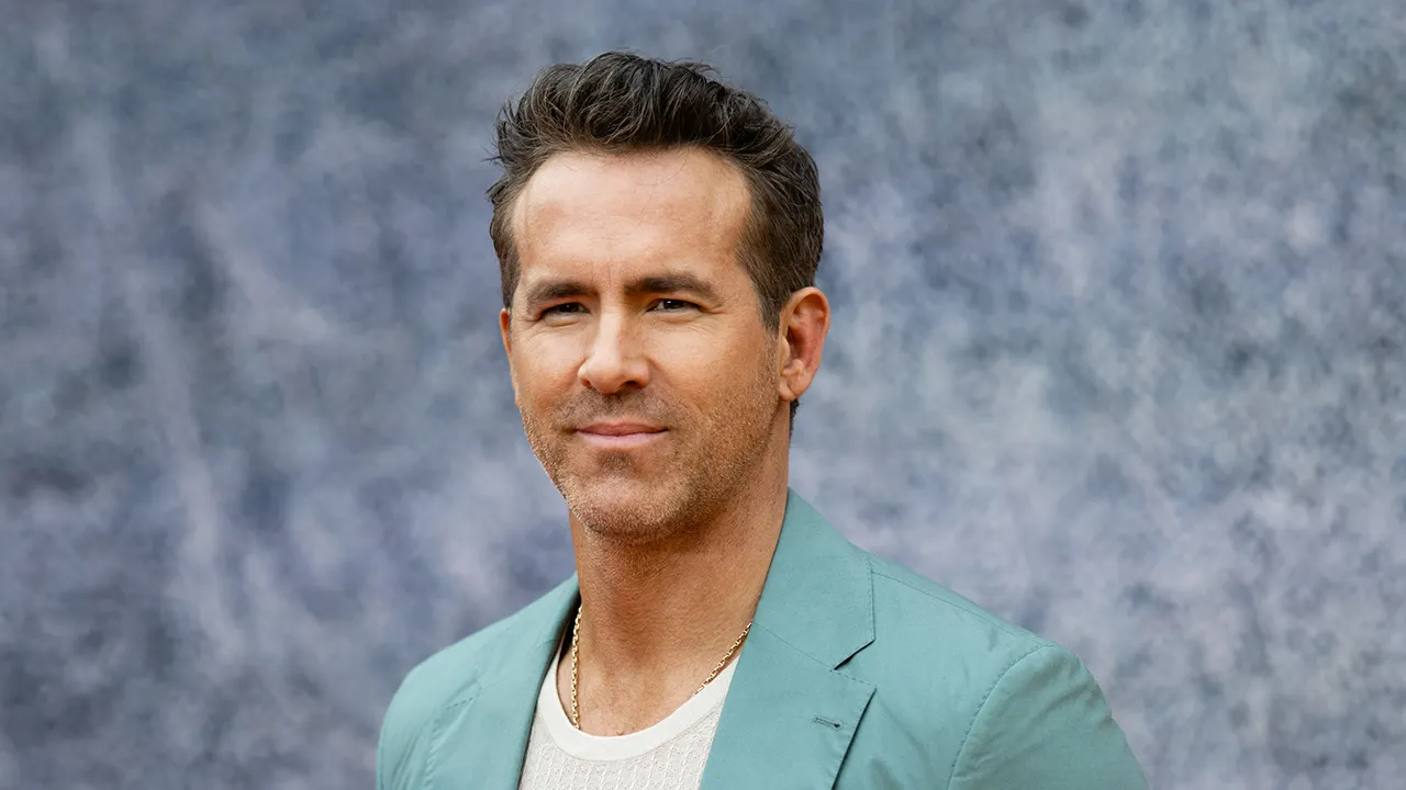 Ryan Reynolds faces backlash over Minnesota comments promoting boxed wine