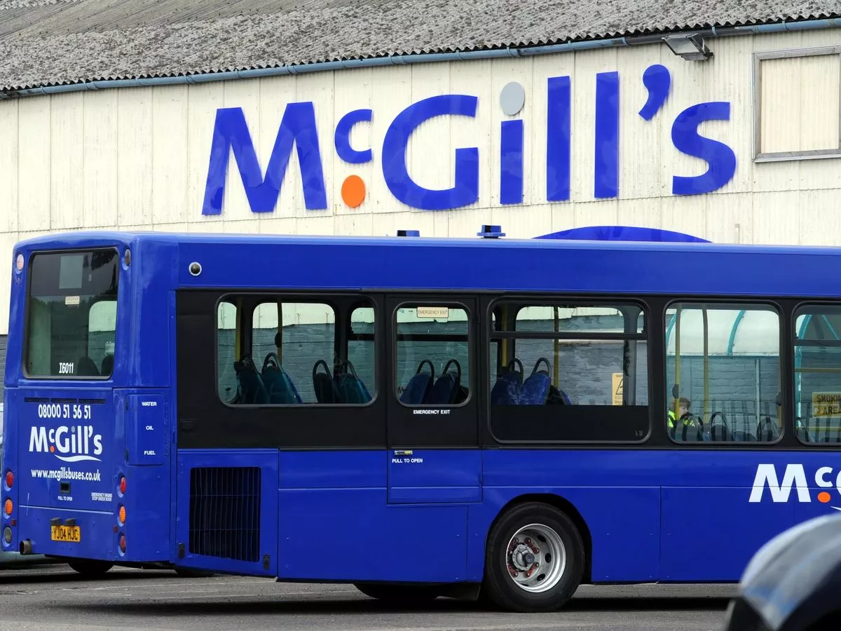 First Minister talks up bus co-operation as Stirling services under fire
