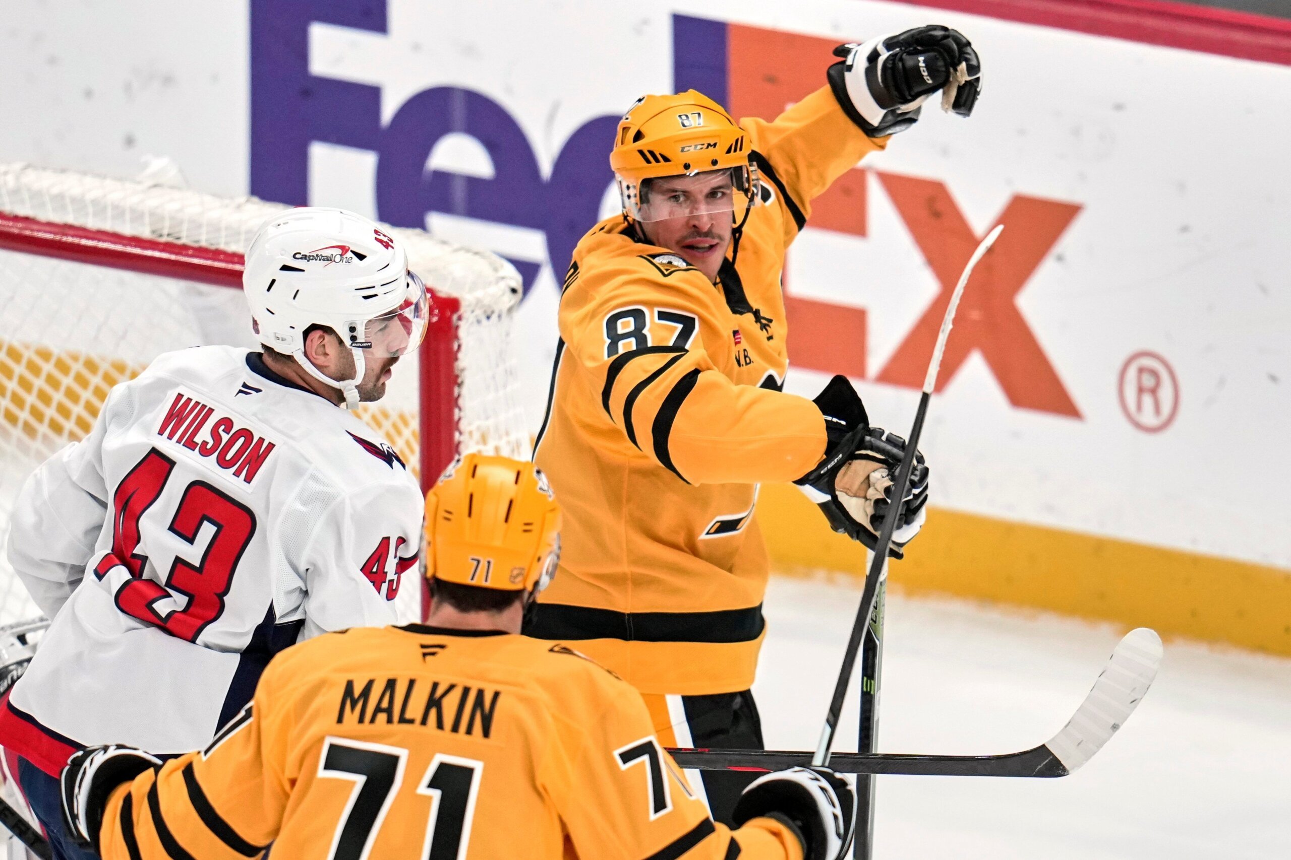 Sidney Crosby scores twice as Pittsburgh holds off Washington and Alex Ovechkin in 5