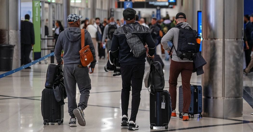 Airlines Rush to Prepare for Federal Reductions in Flights