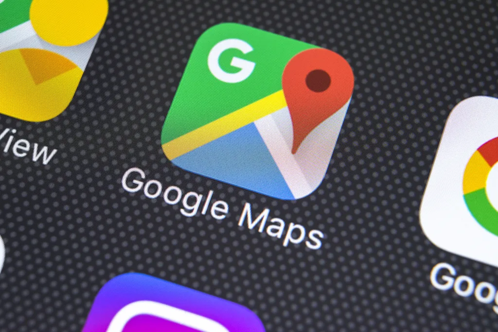 In traffic? Google Maps has a smarter AI assistant for you