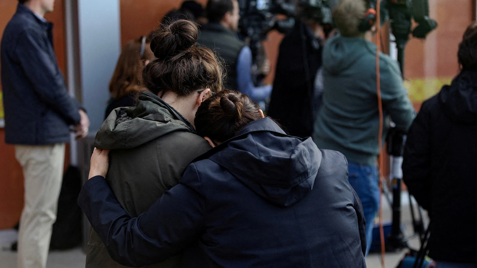 Arrest by federal immigration agents at Chicago day care sparks outrage