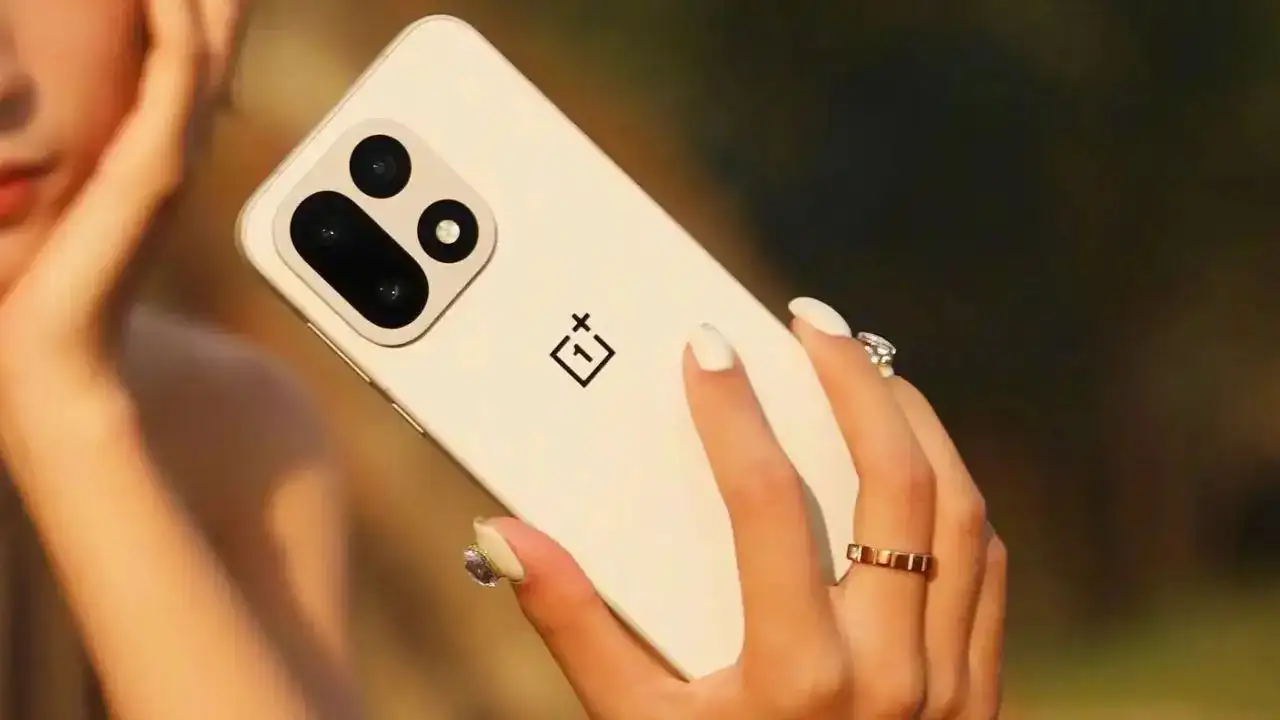 OnePlus 15 Launch Next Week: Check Price In India, Specifications, Design, Colors, Camera And More