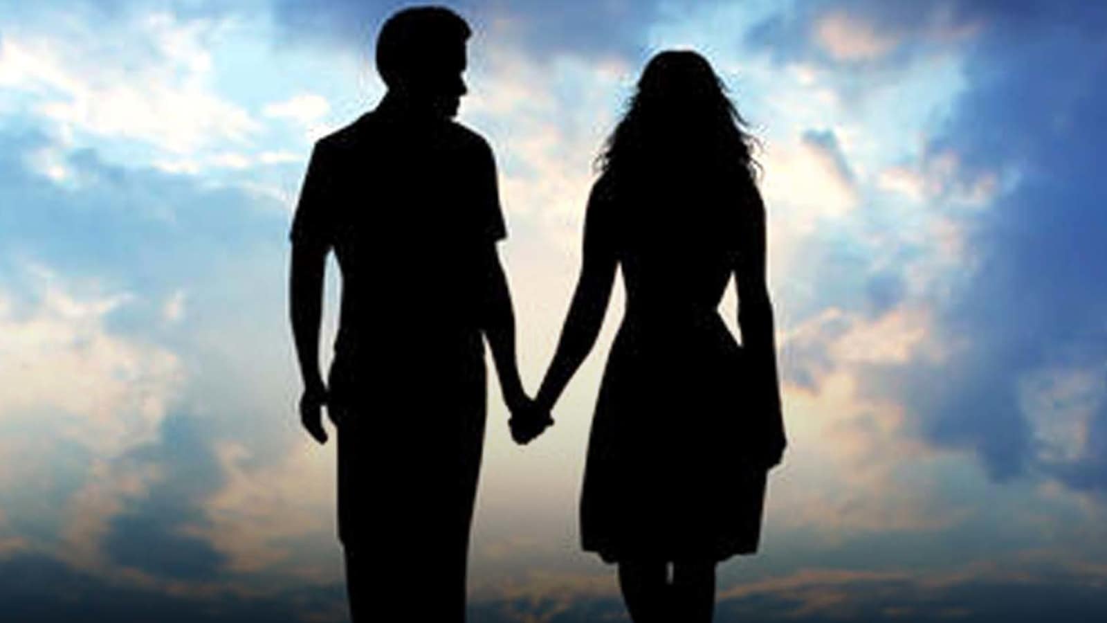 Gurugram Man Shocked To Learn His Ex-Girlfriend Works With His Mom Redditors In Split