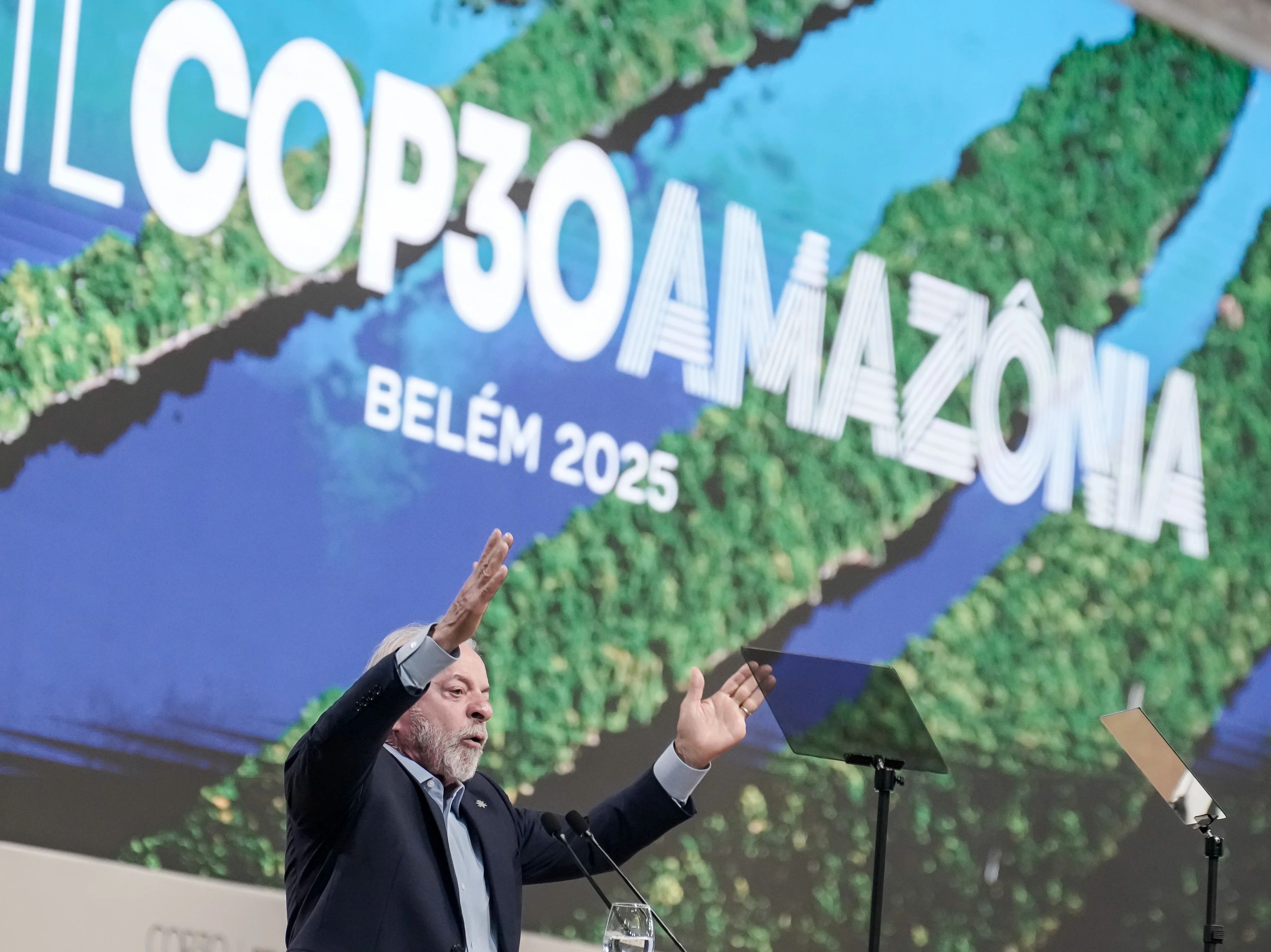Brazil’s Lula opens Cop30 demanding courage – and cash – to save the planet