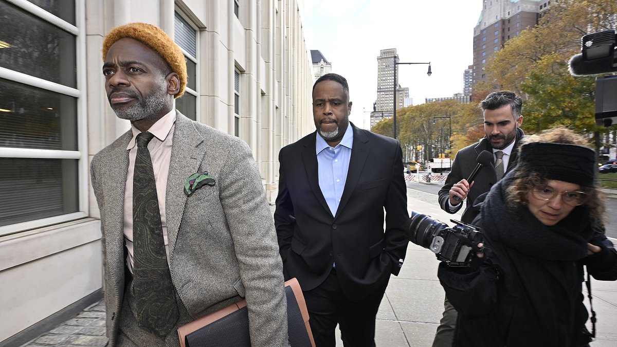 Damon Jones arrives at court for NBA gambling arraignment as probe into alleged Mafia ring continues
