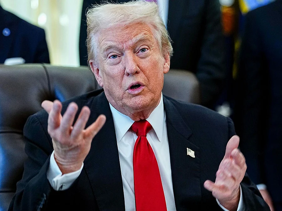 Trump unveils deals to lower costs of some weight-loss drugs