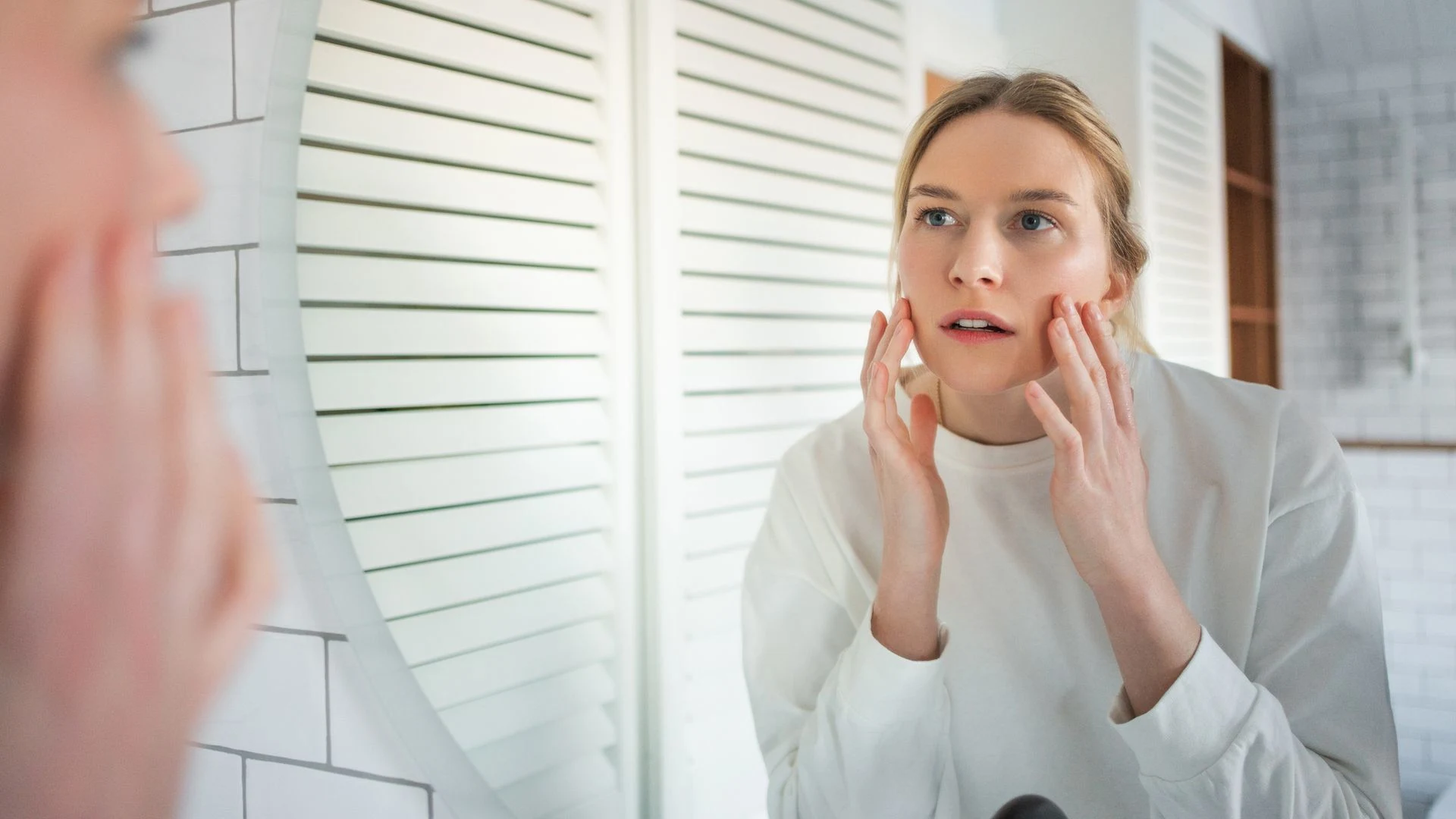 Are these everyday foods secretly damaging your skin? Experts explain