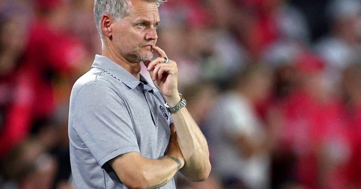 Former St. Louis City SC coach Bradley Carnell named MLS coach of the year with Philadelphia