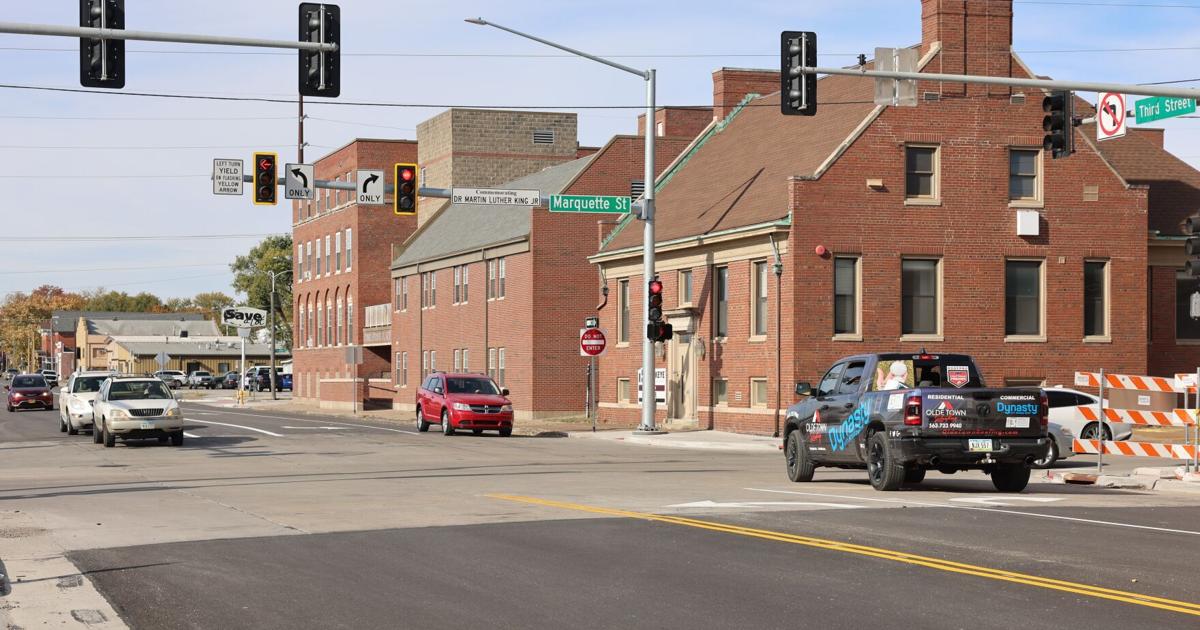 Downtown Davenport's Third Street is now a two-way, some bugs still being worked out