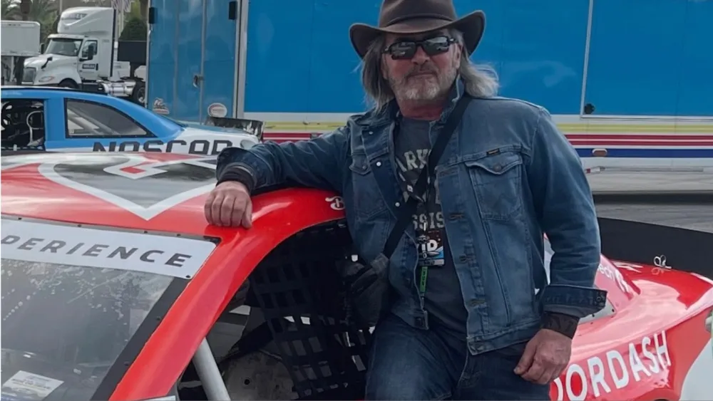 NASCAR Drama Series ‘Thunder Road’ In The Works At AMC