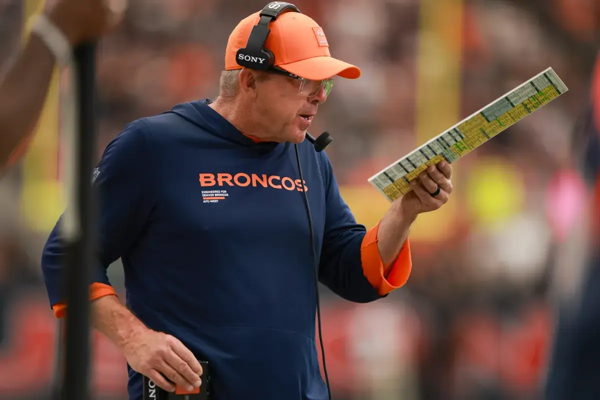 DraftKings Promo Code: Claim $300 Bonus For Raiders-Broncos, NFL Week 10