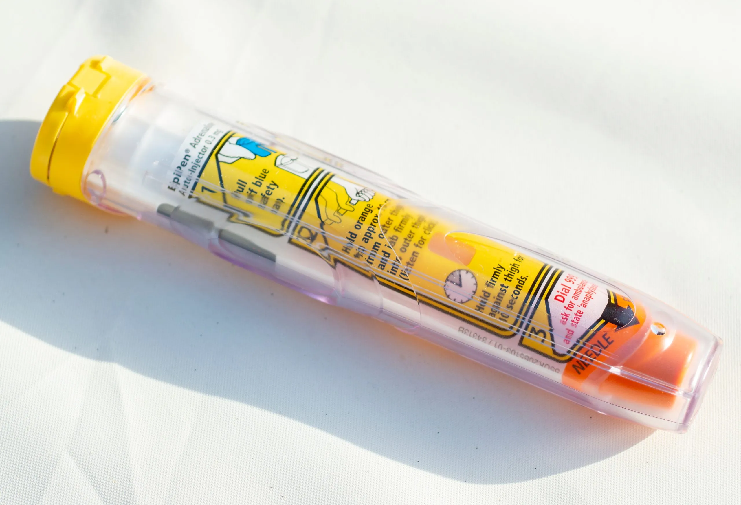 Calls for law allowing spare EpiPens in schools to be extended to other venues