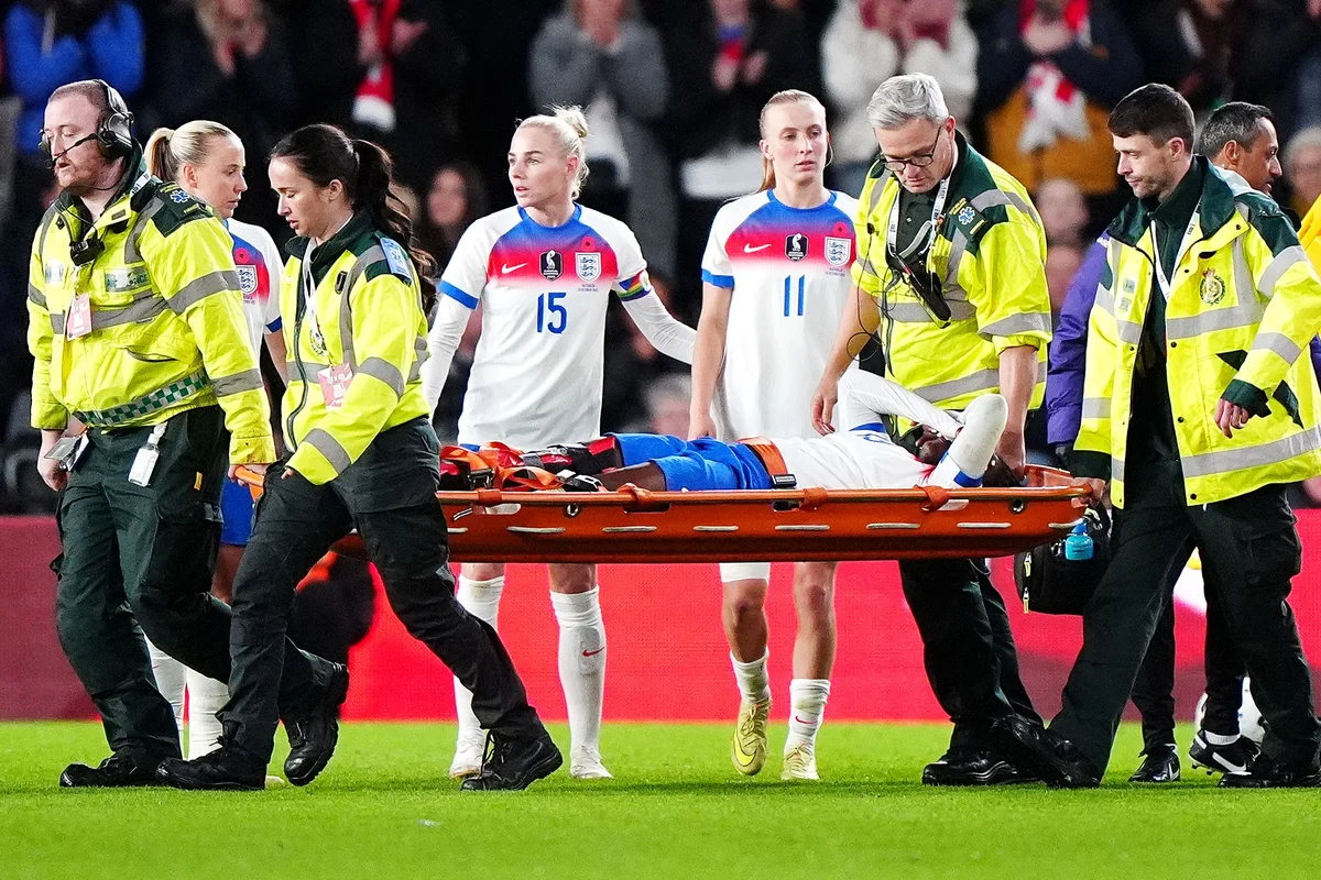 Michelle Agyemang’s ‘awful’ injury spoils England win for Sarina Wiegman