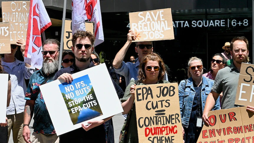 Fears proposed EPA job cuts will leave environment unprotected