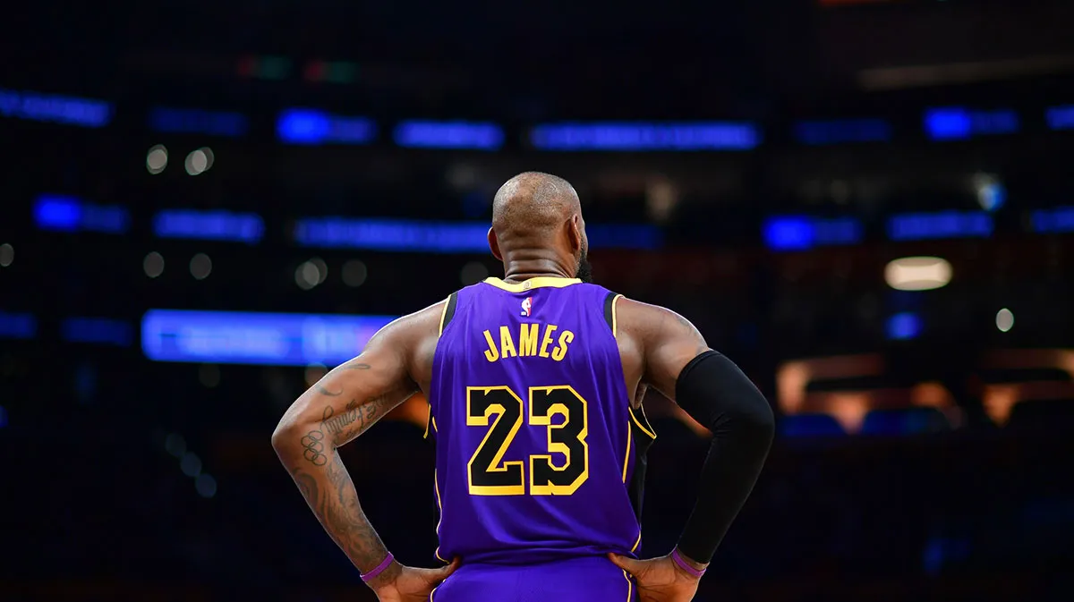 Lakers’ LeBron James gets major shoutout from Cristiano Ronaldo with a little dig