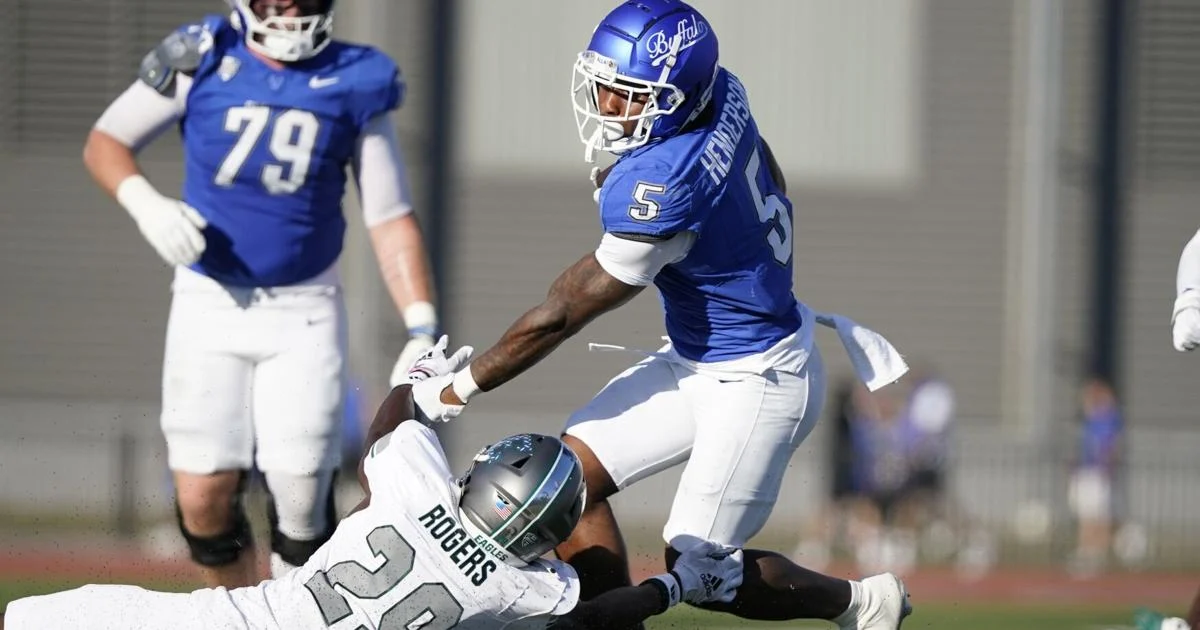 Buffalo Bulls running back reaches top 10 in career yards