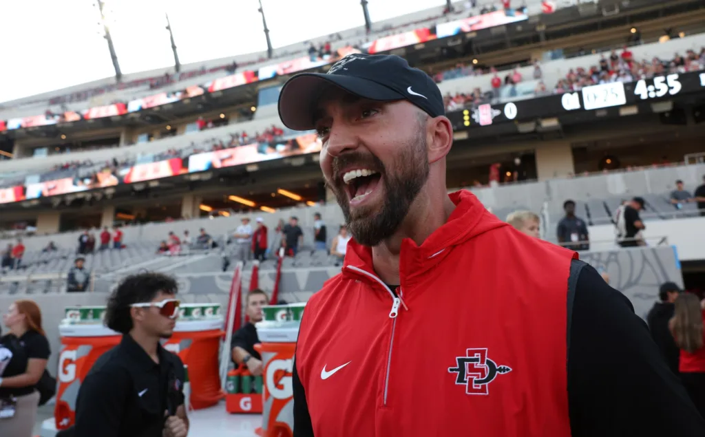 Sean Lewis discusses influence of 'Extreme Ownership,' kick coverage and this job of his