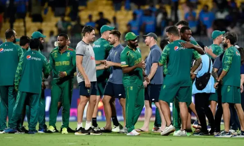 Int’l cricket returns to Faisalabad: Pak-SA ODI series starts today at Iqbal Stadium