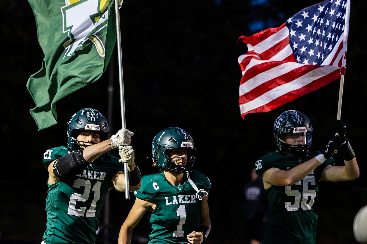 Beware of homer picks as Lee T makes Bay City area predictions for Week 11