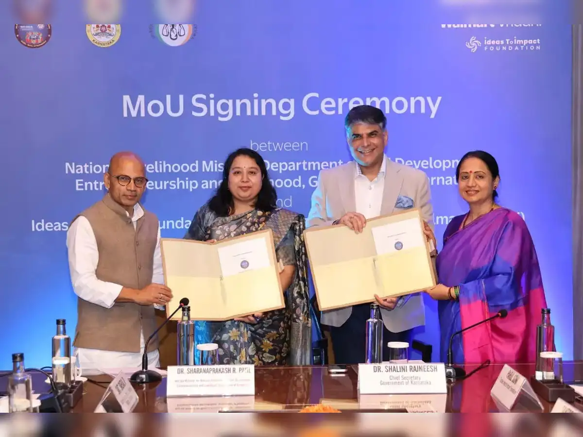 Walmart Vriddhi to train 5,000 SHGs; enable them to sell on Flipkart