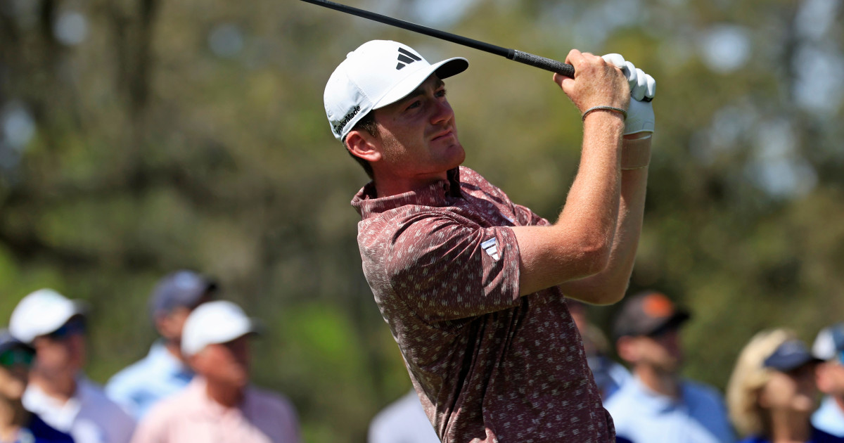 Two Young Guns Tie Course Record in Mexico as Pressure Mounts