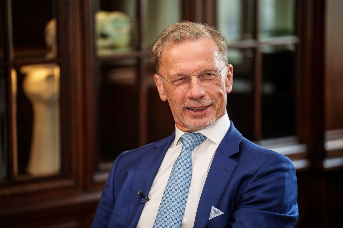 ECB’s Vujcic Says Policy in Good Place, Warns of Market Risks