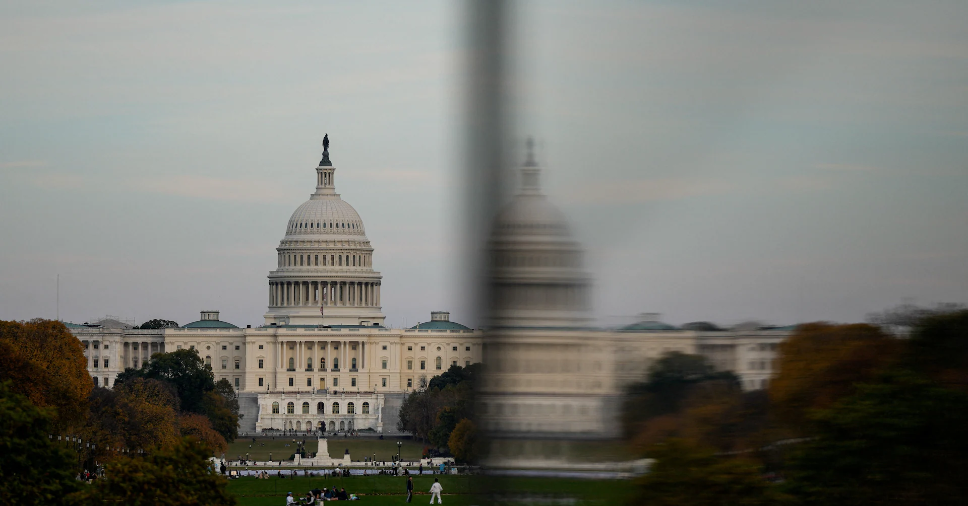 Senate Democrats to consider Republican offer as record US shutdown drags on