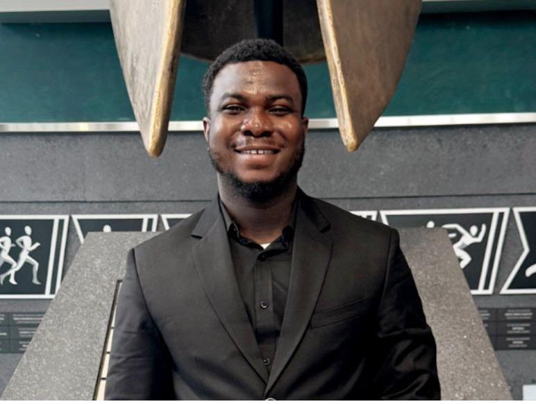 Low hair cuts in schools, an anachronistic requirement or a necessary tool in character formation