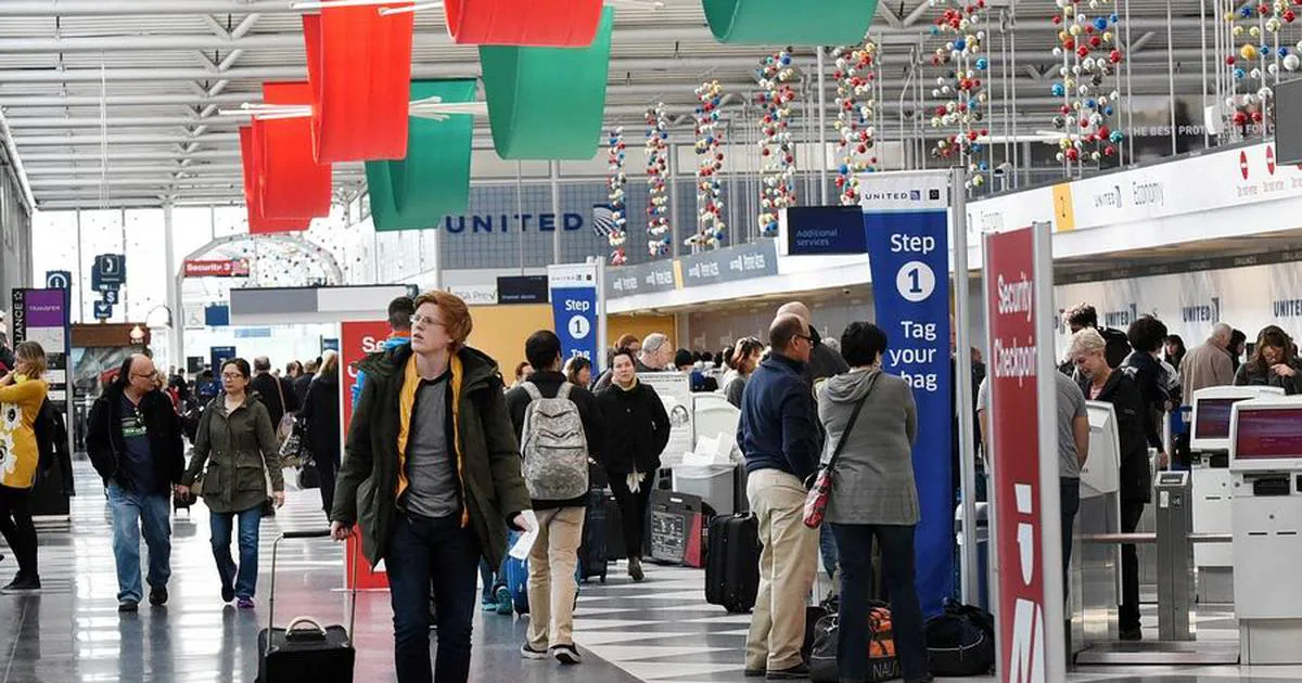Here’s what to know about shutdown-related flight cancellations at O’Hare