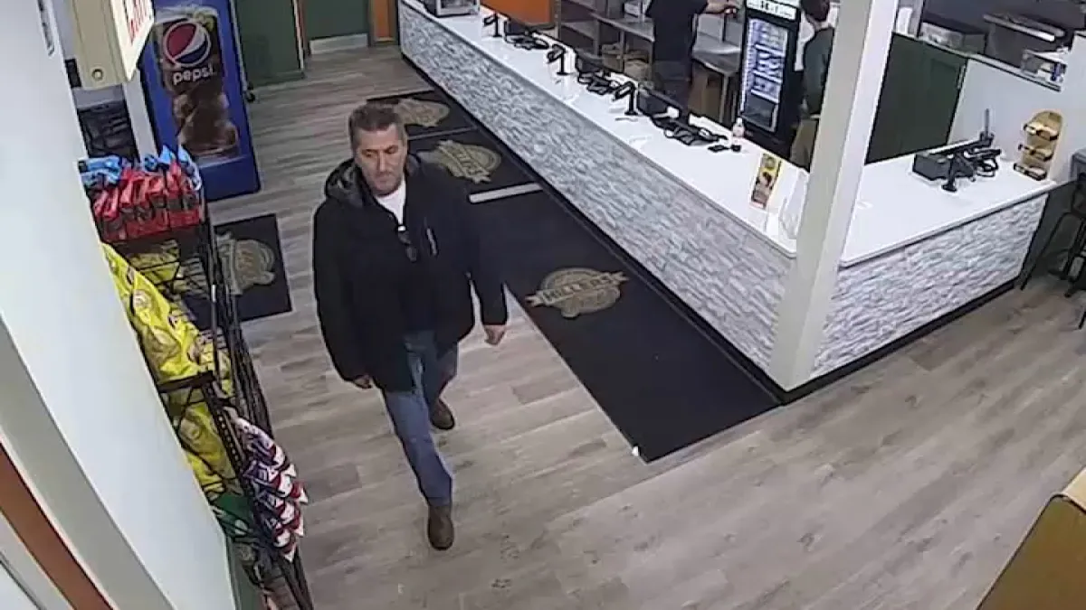 Why was Hopkinton pizza shop owner not on sex offender registry?